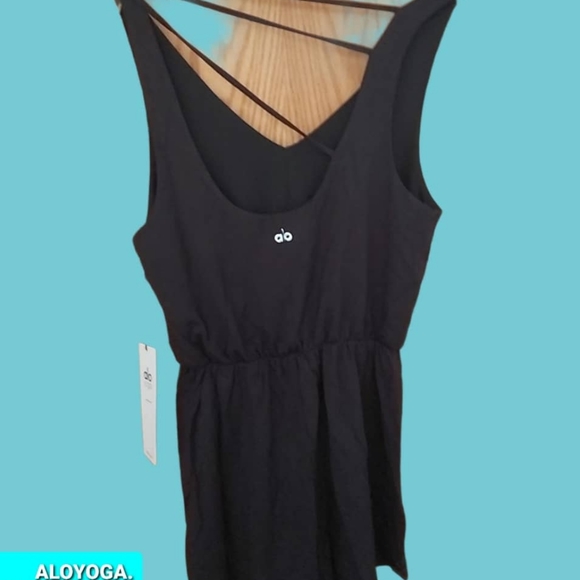 ALO Yoga ILLUMINATE ROMPER shorts Dress . - Picture 4 of 16